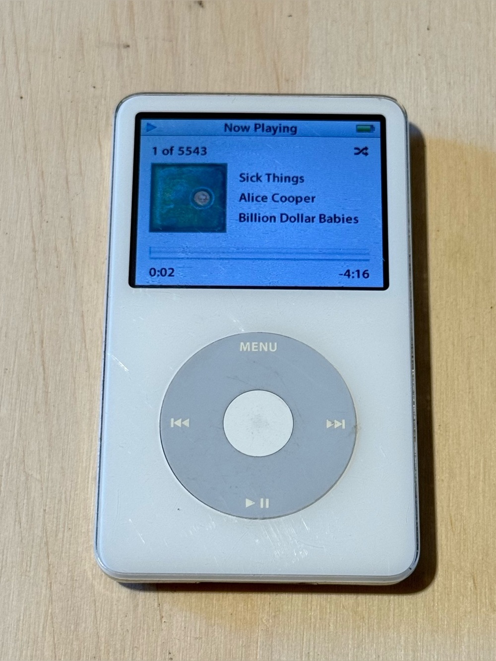 iPod Model:A1136 5thGen 30GB White Tested Good w/5546-Songs-Charg Read Info Blw
